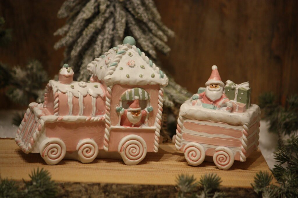 Décoration de Noël – Petit train rose bonbon