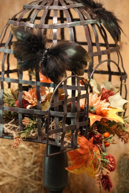 Décoration automnale - La cage à oiseaux avec ses papillons noirs – Image 4