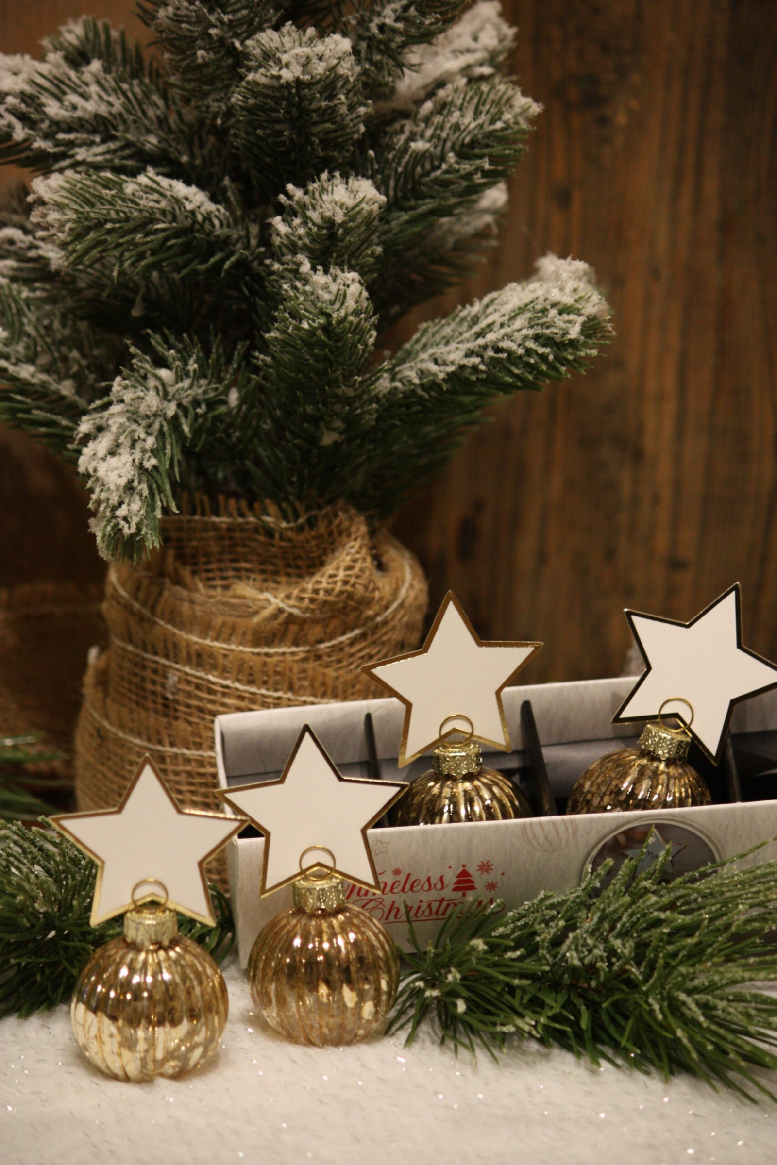 Décor de Noël - 4 Boules de Noël dorées marque place