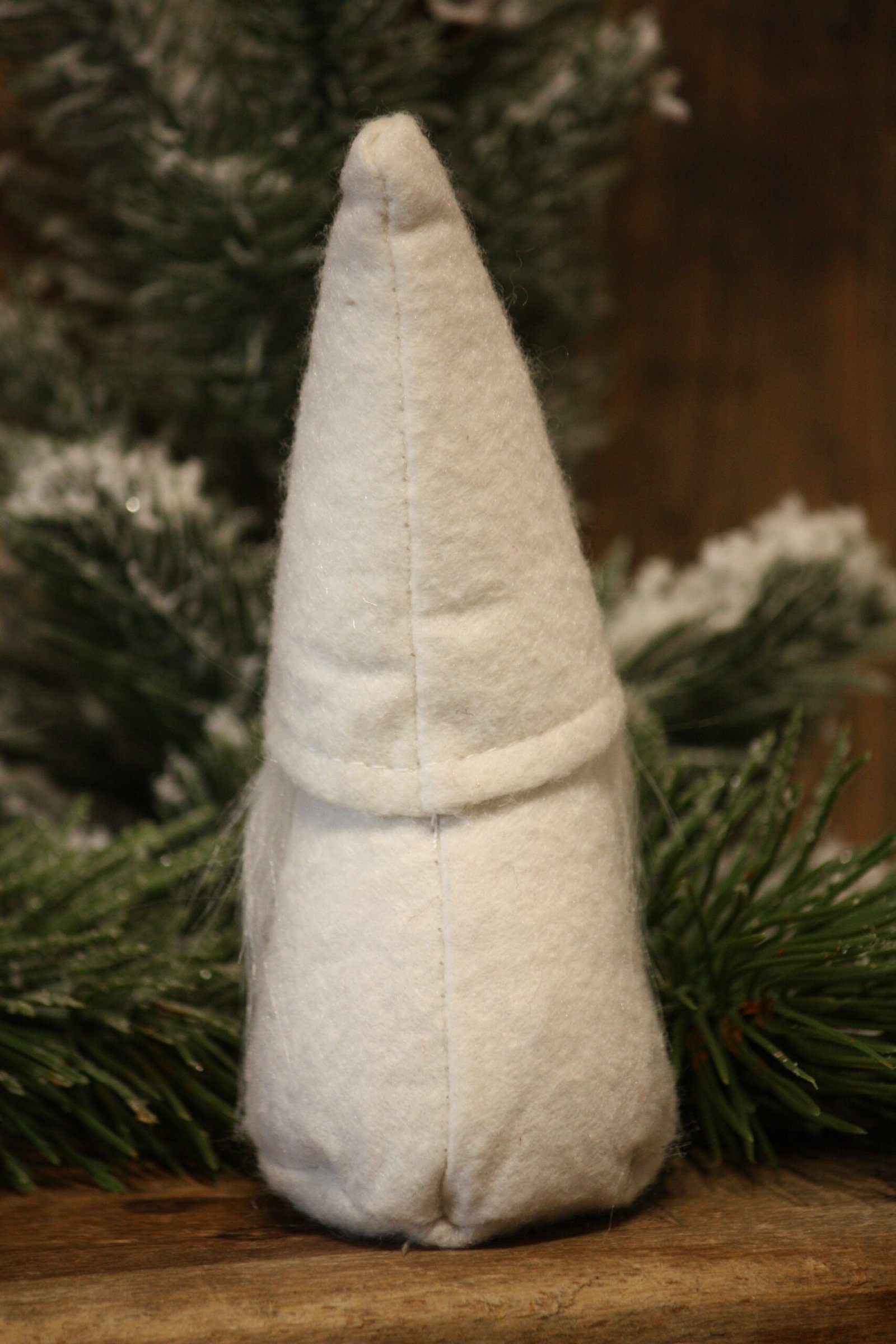 Lutin - Le petit lutin au bonnet blanc avec un flocon de neige – Image 3