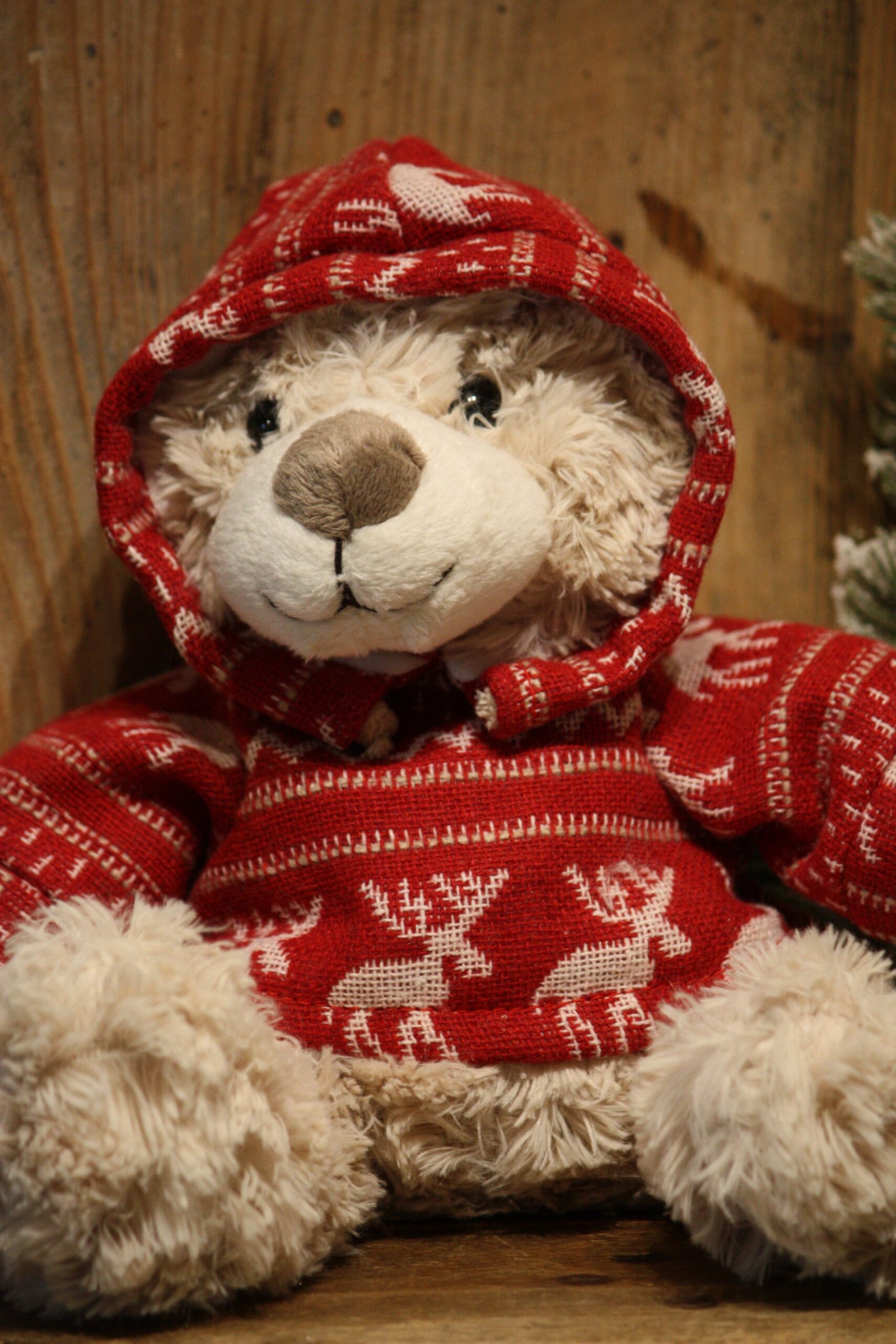 Peluche décorative - Le petit nounours avec son petit pull à capuche – Image 4