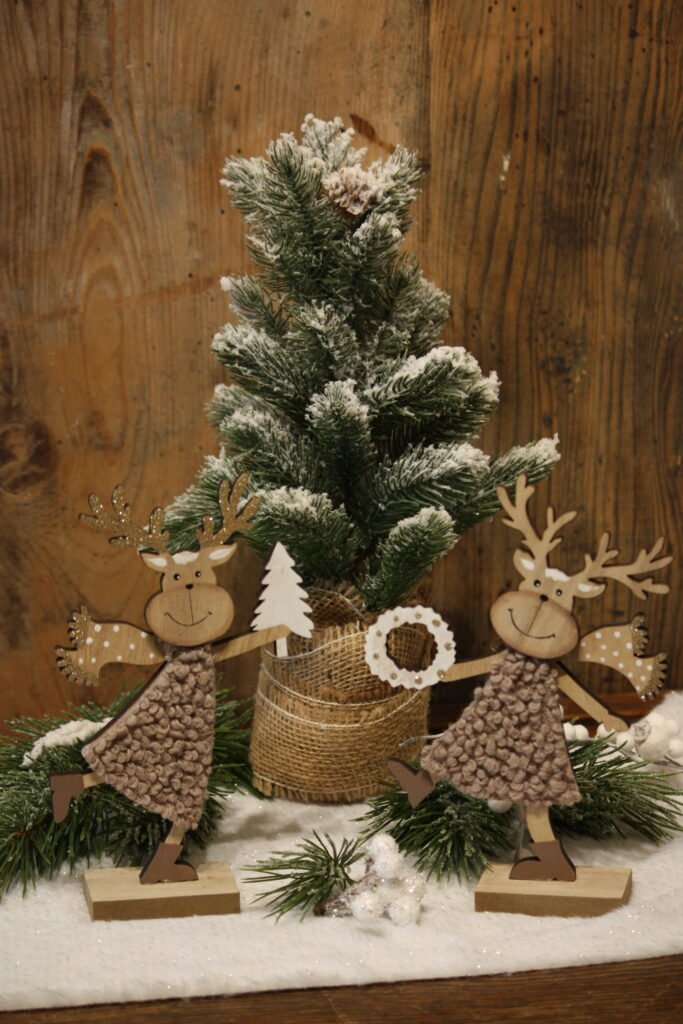 Personnage de Noël – Le renne et sa petite couronne