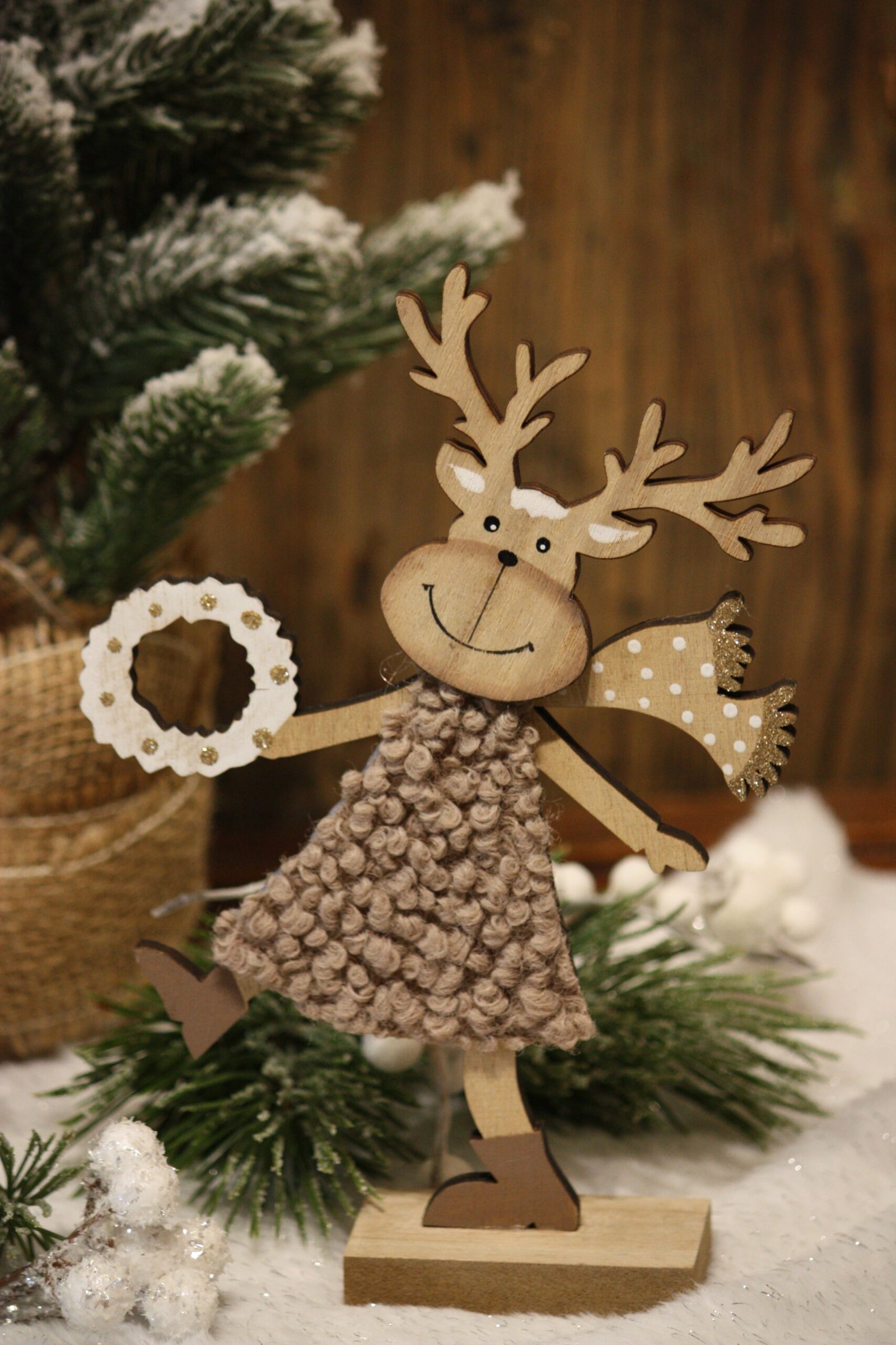 Personnage de Noël - Le renne et sa petite couronne – Image 2