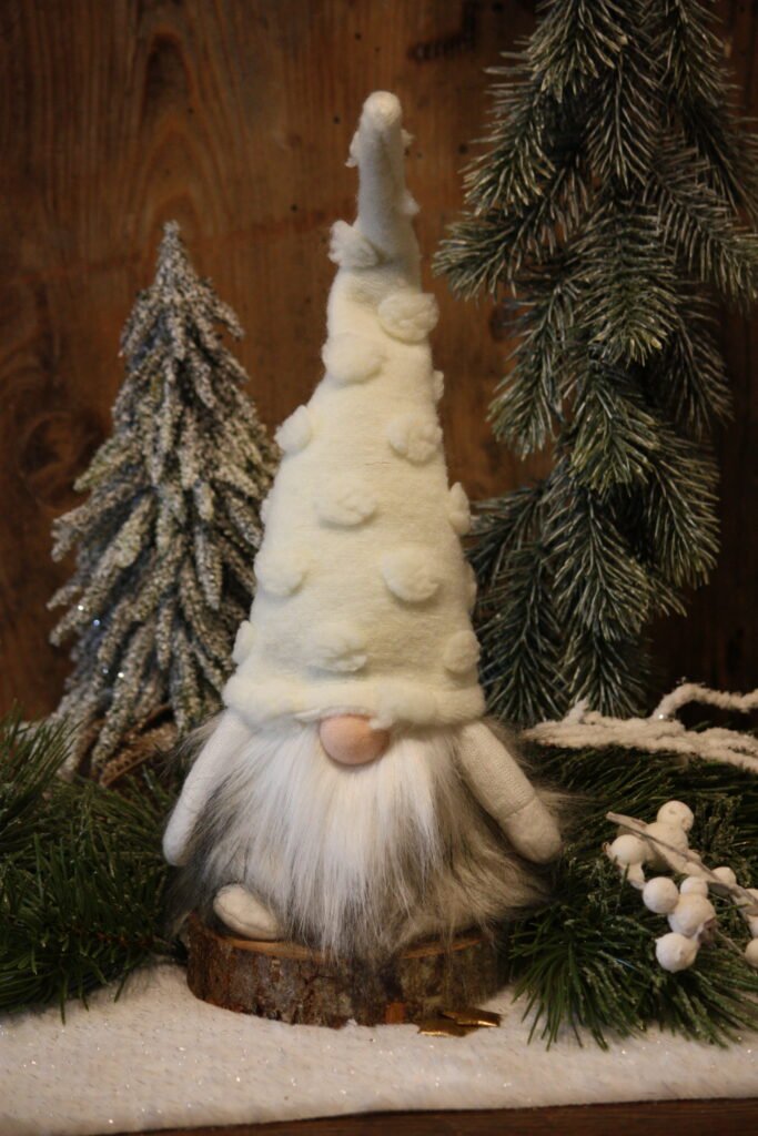 Lutin – Le lutin au bonnet blanc à pois