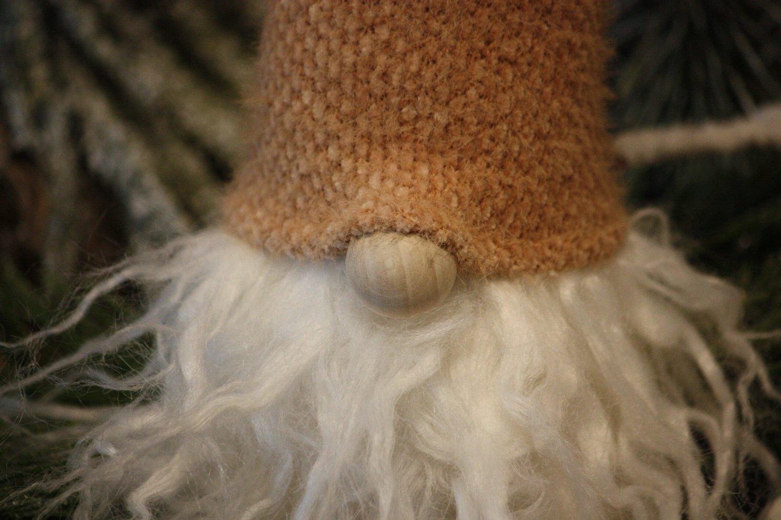 Lutin - Le lutin au bonnet caramel – Image 2