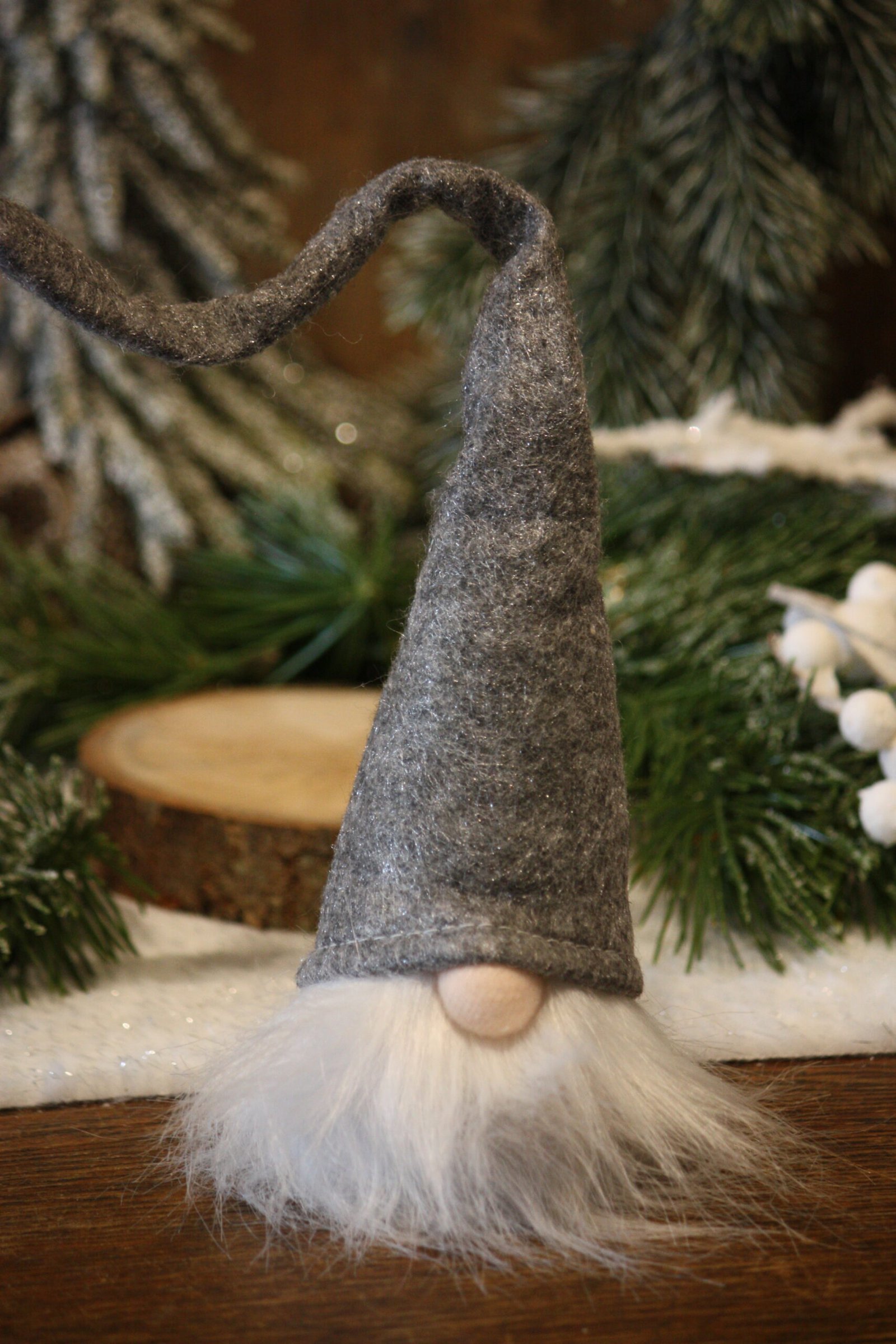 Lutin - Le lutin au long bonnet gris – Image 4