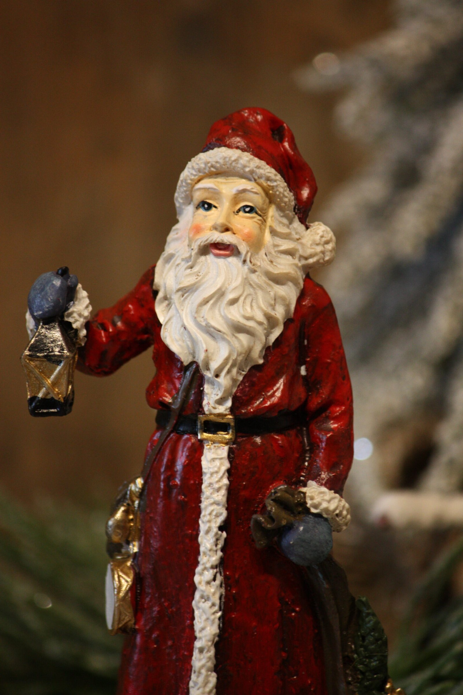 Personnage de Noël - Le père noël avec sa petite lanterne – Image 2