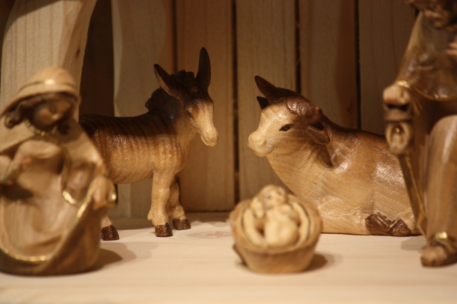 Crèche - La petite étable + la tendre famille avec le berger – Image 3