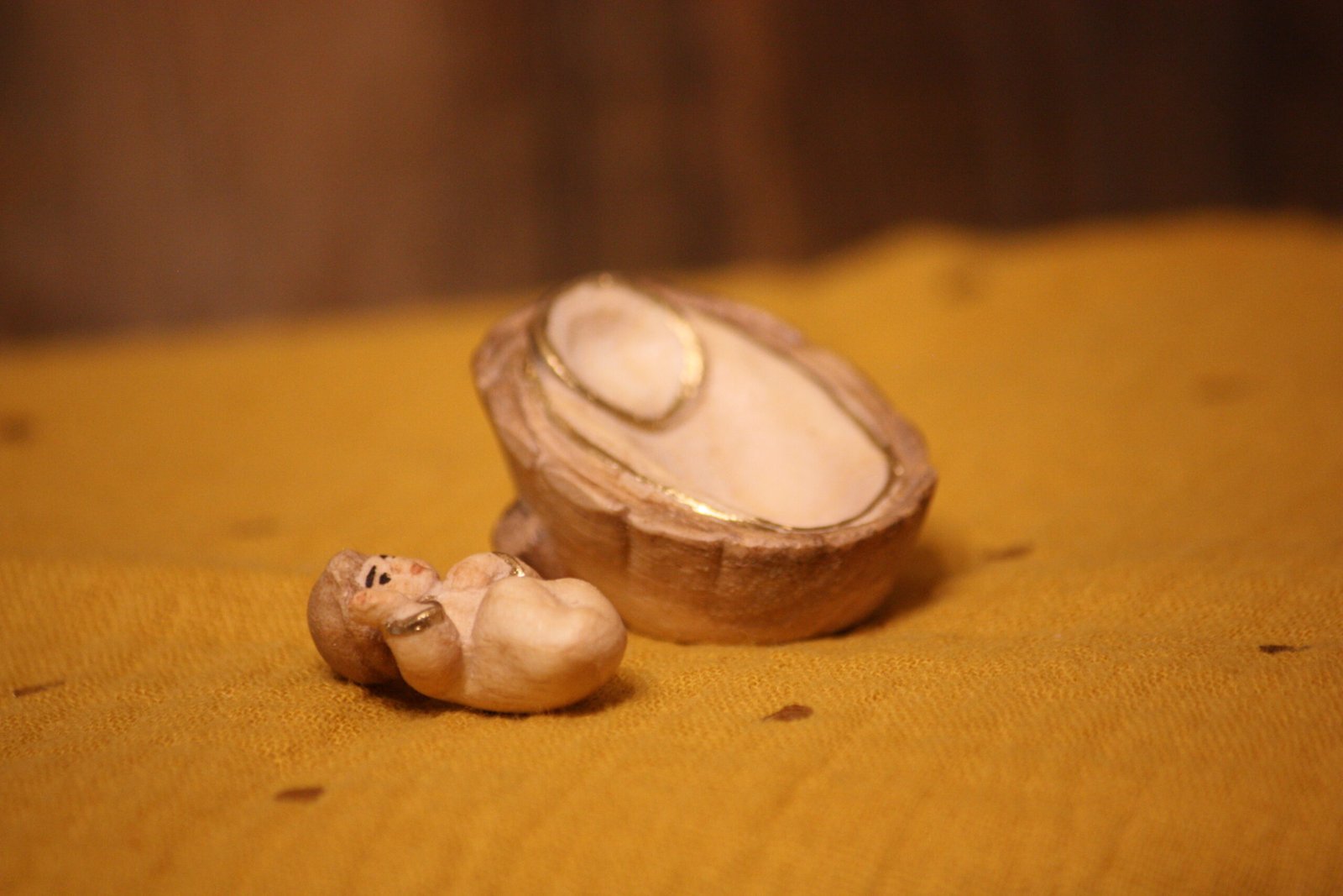 Personnages de Crèche - La tendre famille avec le berger – Image 2